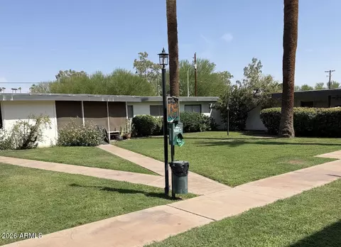 Exterior - 3270 E Camelback Rd #114, Phoenix, AZ 85018 photo 5 of 5