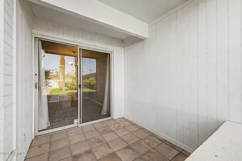 Exterior - 3270 E Camelback Rd #114, Phoenix, AZ 85018 photo 1 of 5