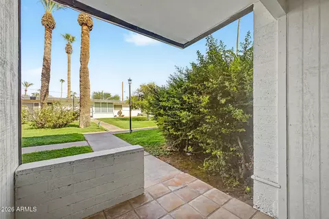 Exterior - 3270 E Camelback Rd #114, Phoenix, AZ 85018 photo 2 of 5