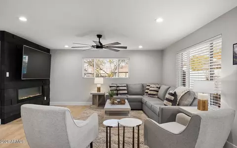 Living - 3539 E Montecito Ave, Phoenix, AZ 85018 photo 4 of 4