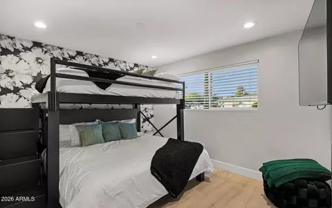 Bedroom - 3539 E Montecito Ave, Phoenix, AZ 85018 photo 2 of 4