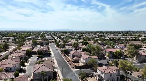 View/Area - 1179 E Lowell Ave, Gilbert, AZ 85295 photo 1 of 12