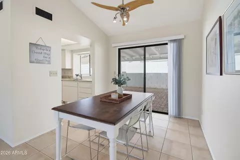 Dining - 3302 E Wescott Dr, Phoenix, AZ 85050 photo 2 of 2