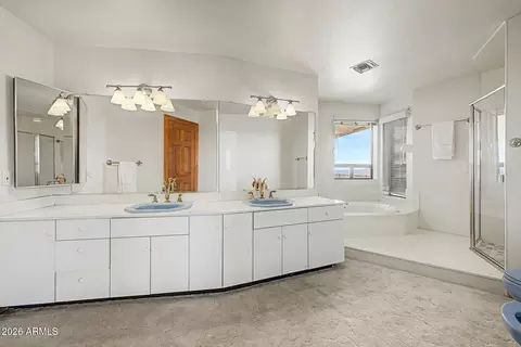 Bath - 8011 E Redberry --, Mesa, AZ 85207 photo 4 of 5