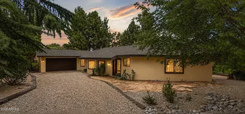 145 Oakcreek Dr, Sedona, AZ 86351