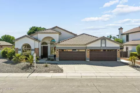 6973 W Firebird Dr, Glendale, AZ 85308