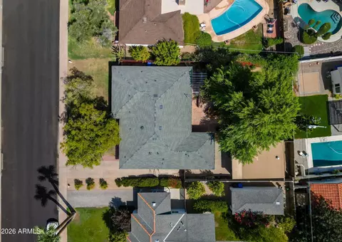 View/Area - 345 E Orange Dr, Phoenix, AZ 85012 photo 4 of 4