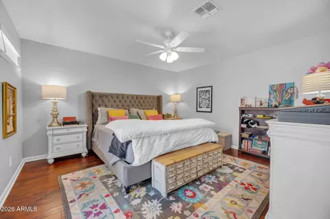 Bedroom - 345 E Orange Dr, Phoenix, AZ 85012 photo 1 of 4