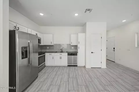 Other - 2280 W Harmont Dr, Phoenix, AZ 85021 photo 3 of 9