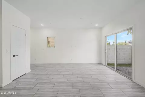 Living - 2280 W Harmont Dr, Phoenix, AZ 85021 photo 1 of 3