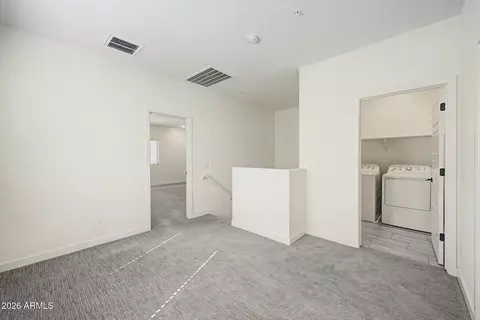 Entry Way - 2280 W Harmont Dr, Phoenix, AZ 85021 photo 2 of 2
