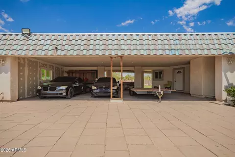 Exterior - 21616 W Lone Mountain Rd, Wittmann, AZ 85361 photo 2 of 8