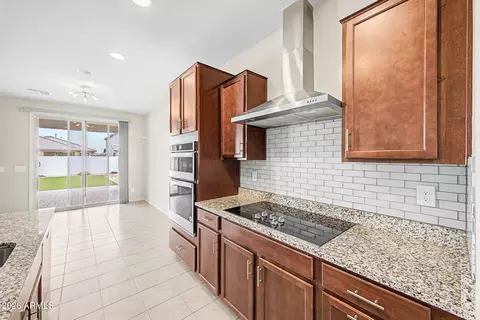 Kitchen - 2436 E Saint Catherine Ave, Phoenix, AZ 85042 photo 3 of 3