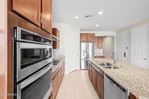 Other - 2436 E Saint Catherine Ave, Phoenix, AZ 85042 photo 2 of 20