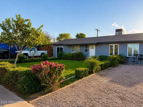 Exterior - 2922 N 39th Ave W, Phoenix, AZ 85019 photo 4 of 5