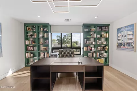 Other - 910 E Kaler Dr, Phoenix, AZ 85020 photo 5 of 9