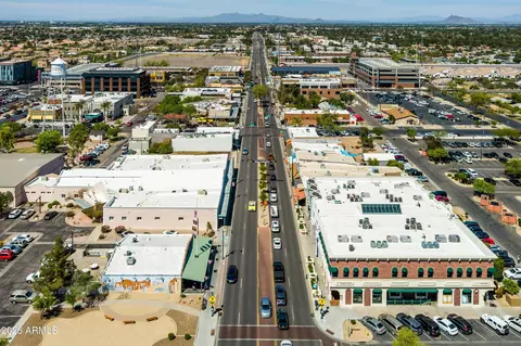 View/Area - 706 N Cedar St, Gilbert, AZ 85233 photo 5 of 8