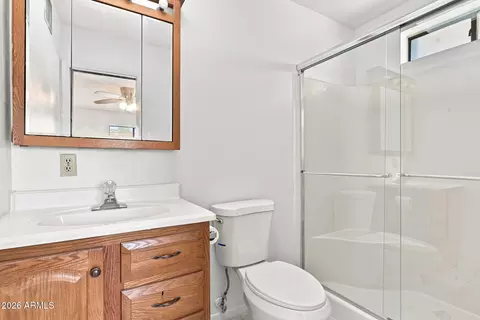 Bath - 8738 S Sharps Rd, Globe, AZ 85501 photo 2 of 2