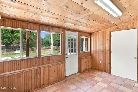 Exterior - 8738 S Sharps Rd, Globe, AZ 85501 photo 2 of 5