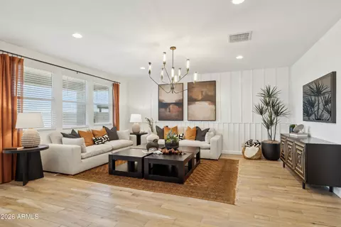 Living - 2704 W Sentiero Ave, Apache Junction, AZ 85120 photo 1 of 2