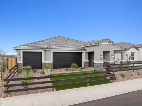 Exterior - 2704 W Sentiero Ave, Apache Junction, AZ 85120 photo 2 of 5