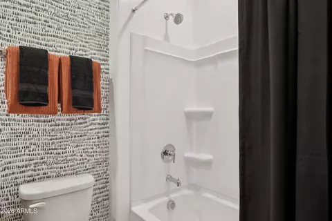 Bath - 2704 W Sentiero Ave, Apache Junction, AZ 85120 photo 6 of 6