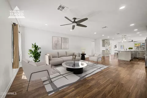Living - 4302 N 18 Pl, Phoenix, AZ 85016 photo 1 of 8