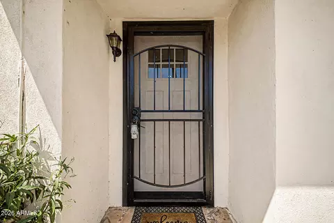 Entry Way - 4302 N 18 Pl, Phoenix, AZ 85016 photo 1 of 2