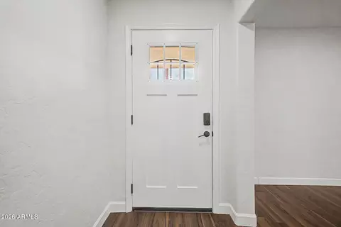 Entry Way - 4302 N 18 Pl, Phoenix, AZ 85016 photo 2 of 2