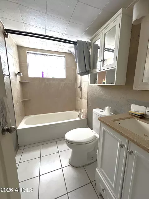 2312 E Nancy Ln, Phoenix, AZ 85042 photo 8