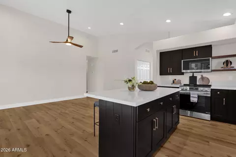 Kitchen - 1509 E Windsong Dr, Phoenix, AZ 85048 photo 3 of 4