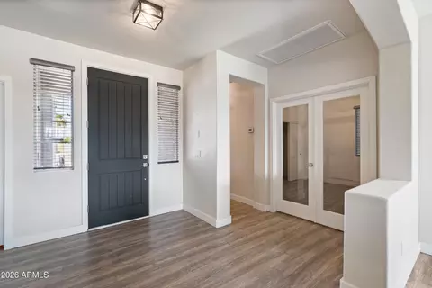 Entry Way - 3433 E Santa Fe Ln, Gilbert, AZ 85297 photo 3 of 3
