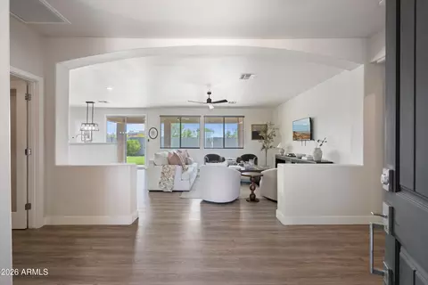 Entry Way - 3433 E Santa Fe Ln, Gilbert, AZ 85297 photo 2 of 3