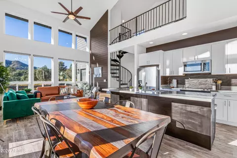 Dining - 1124 Elk Rim Ct, Pine, AZ 85544 photo 2 of 2