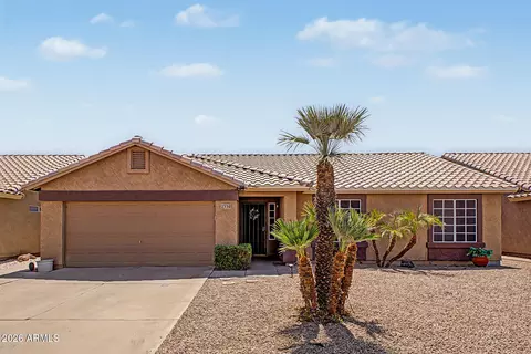 2339 E San Tan Dr, Gilbert, AZ 85296