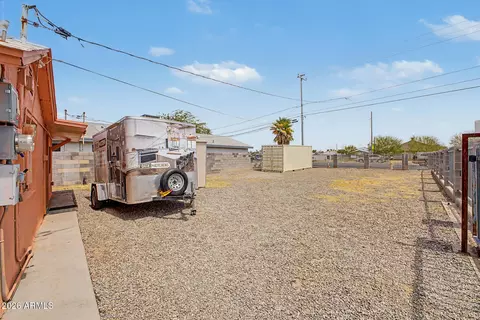 Exterior - 1722 S 7th Ave, Phoenix, AZ 85007 photo 2 of 3