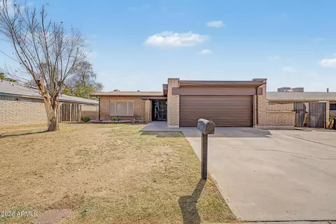 7313 N 46th Cir, Glendale, AZ 85301