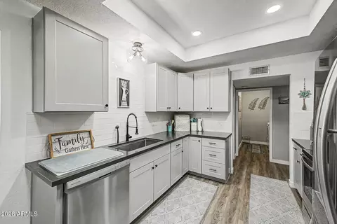 Kitchen - 8028 E Milagro Ave, Mesa, AZ 85209 photo 3 of 5