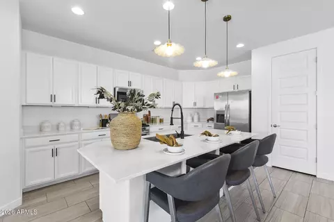 Kitchen - 1232 E Irwin Ave, Phoenix, AZ 85042 photo 2 of 6