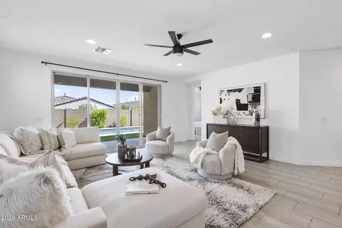 Living - 1232 E Irwin Ave, Phoenix, AZ 85042 photo 1 of 1