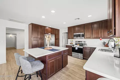 Kitchen - 2415 W Dailey St, Phoenix, AZ 85023 photo 2 of 3