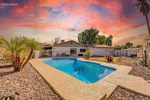 Exterior - 2415 W Dailey St, Phoenix, AZ 85023 photo 11 of 11