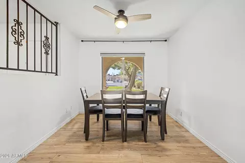 Dining - 2415 W Dailey St, Phoenix, AZ 85023 photo 1 of 1