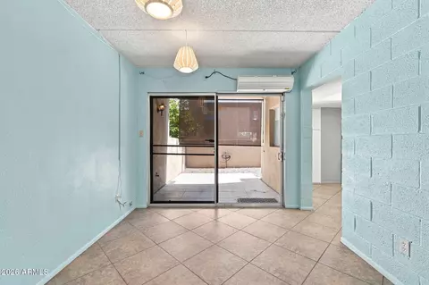 Dining - 4201 E Camelback Rd #31, Phoenix, AZ 85018 photo 1 of 1