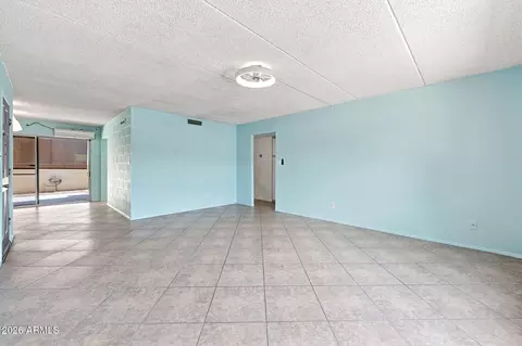 Living - 4201 E Camelback Rd #31, Phoenix, AZ 85018 photo 1 of 4