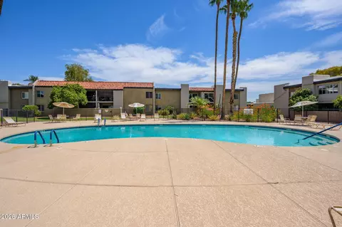 Exterior - 4201 E Camelback Rd #31, Phoenix, AZ 85018 photo 10 of 11