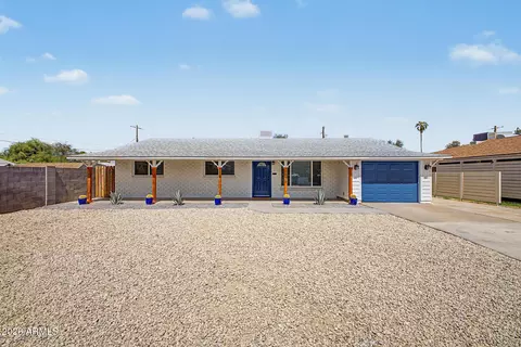 Exterior - 6836 N 33rd Dr, Phoenix, AZ 85017 photo 2 of 9