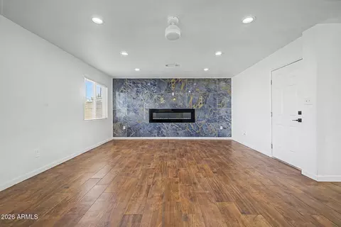 Living - 6836 N 33rd Dr, Phoenix, AZ 85017 photo 4 of 4