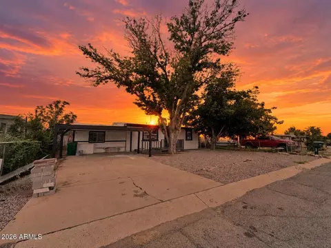 111 E Navajo St, Huachuca City, AZ 85616