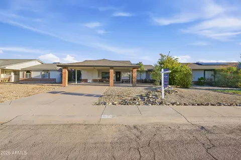 155 W Wagoner Rd, Phoenix, AZ 85023
